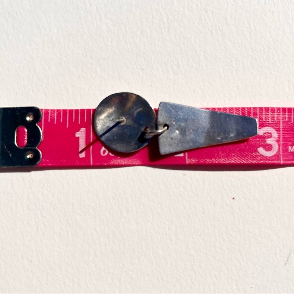 Vintage Post Modern Earrings Mixed Metal Pierced Drop Geometric Etched Brutalist - Picture 6 of 7